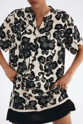 Robe tunique en viscose - Crème/noir/fleuri — photo 2