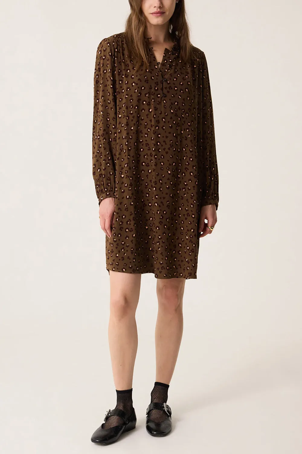 Robe Solene Leo Kaki