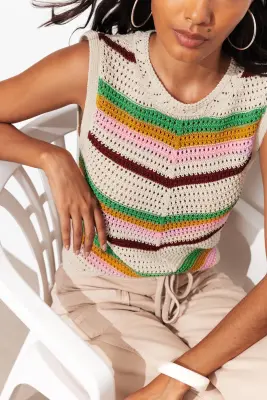 Pull sans manches en crochet — photo 2
