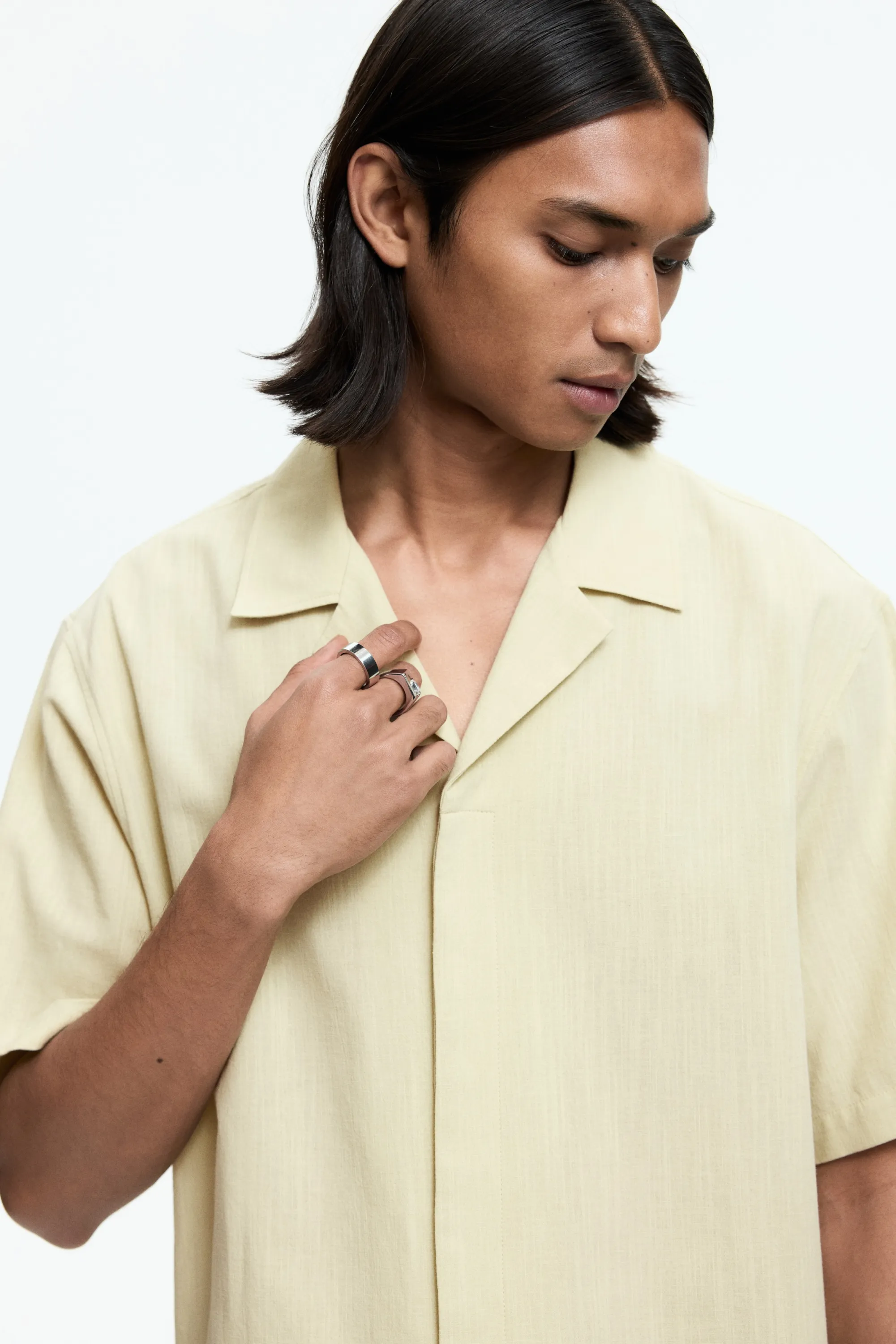Chemise Relaxed Fit en lin mélangé avec col cubain - Vert ancien clair