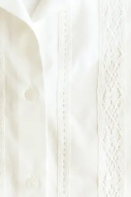Chemise de plage avec dentelle - Blanc — photo 4