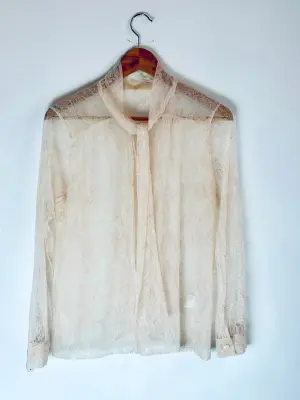 Chemisier lavallière dentelle de calais — photo 2