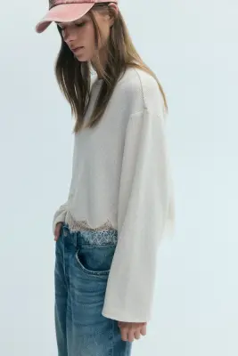 Top loose avec dentelle - Beige ancien clair — photo 3