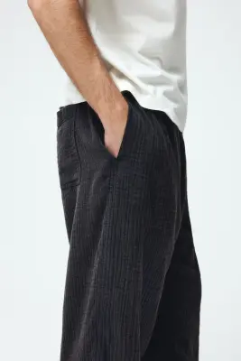Pantalon Loose Fit en mousseline de coton - Noir — photo 2