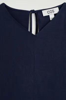ROBE COURTE COL EN V ET DOS OUVERT EN LIN - BLEU MARINE — photo 4