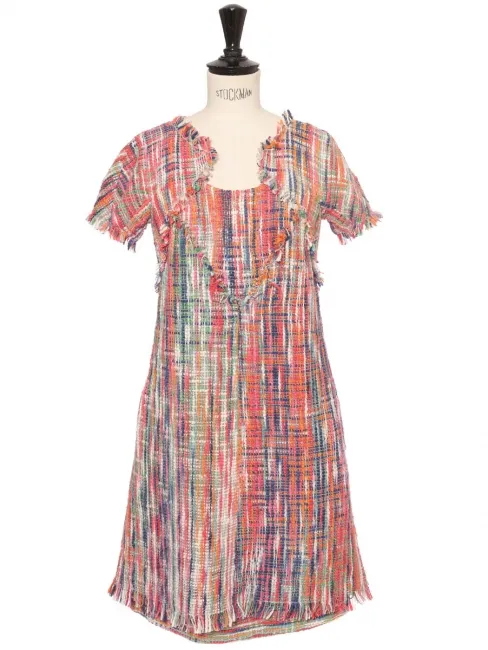 Robe manches courtes cintrée en tweed à franges multicolor arc en ciel  Prix boutique 5000€ Taille 34