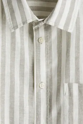 Chemise Regular Fit en lin mélangé - Grège/rayé — photo 1