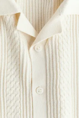 Chemise en maille texturée avec col cubain - Crème — photo 3
