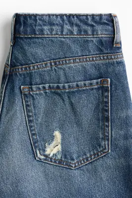 Short en denim avec bords à cru - Bleu denim — photo 2
