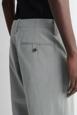 PANTALON DROIT DÉCONTRACTÉ À REVERS - GRIS — photo 3