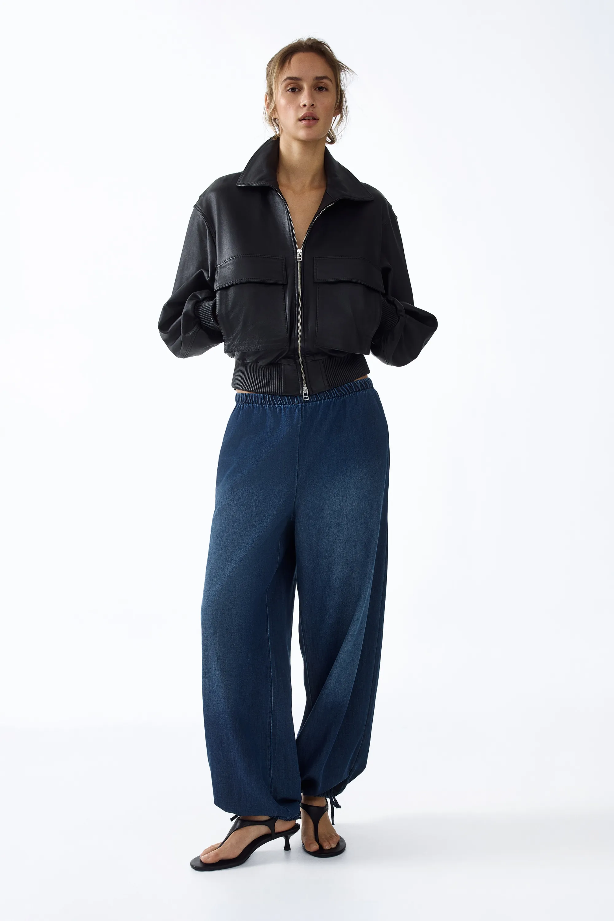 Pantalon en denim avec jambes ballon - Bleu denim foncé