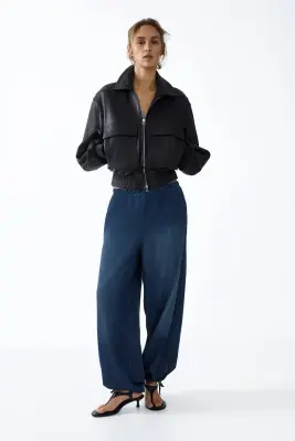 Pantalon en denim avec jambes ballon - Bleu denim foncé — photo 1