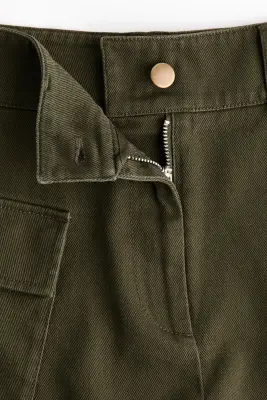Short utility wear en twill de coton - Vert kaki foncé — photo 3