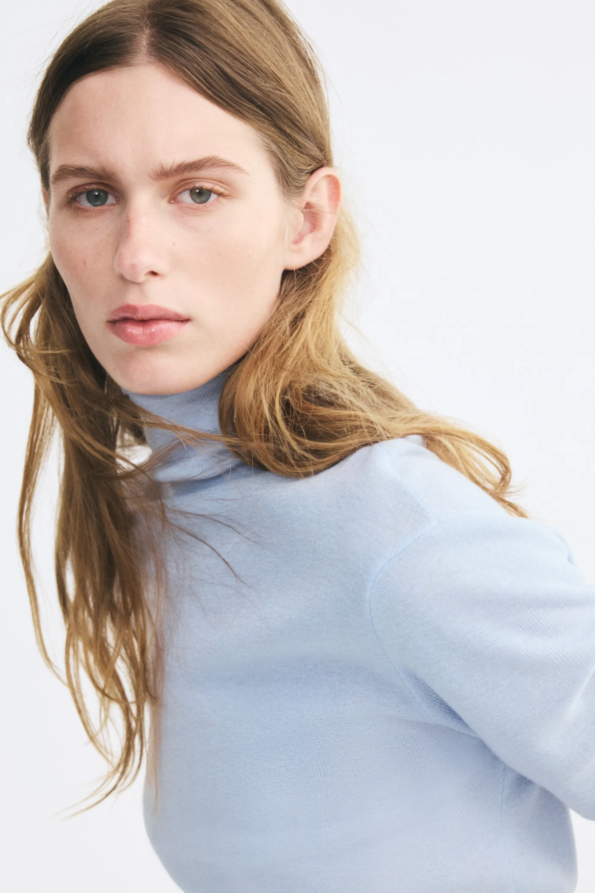 Pull col roulé en cachemire mélangé - Bleu clair