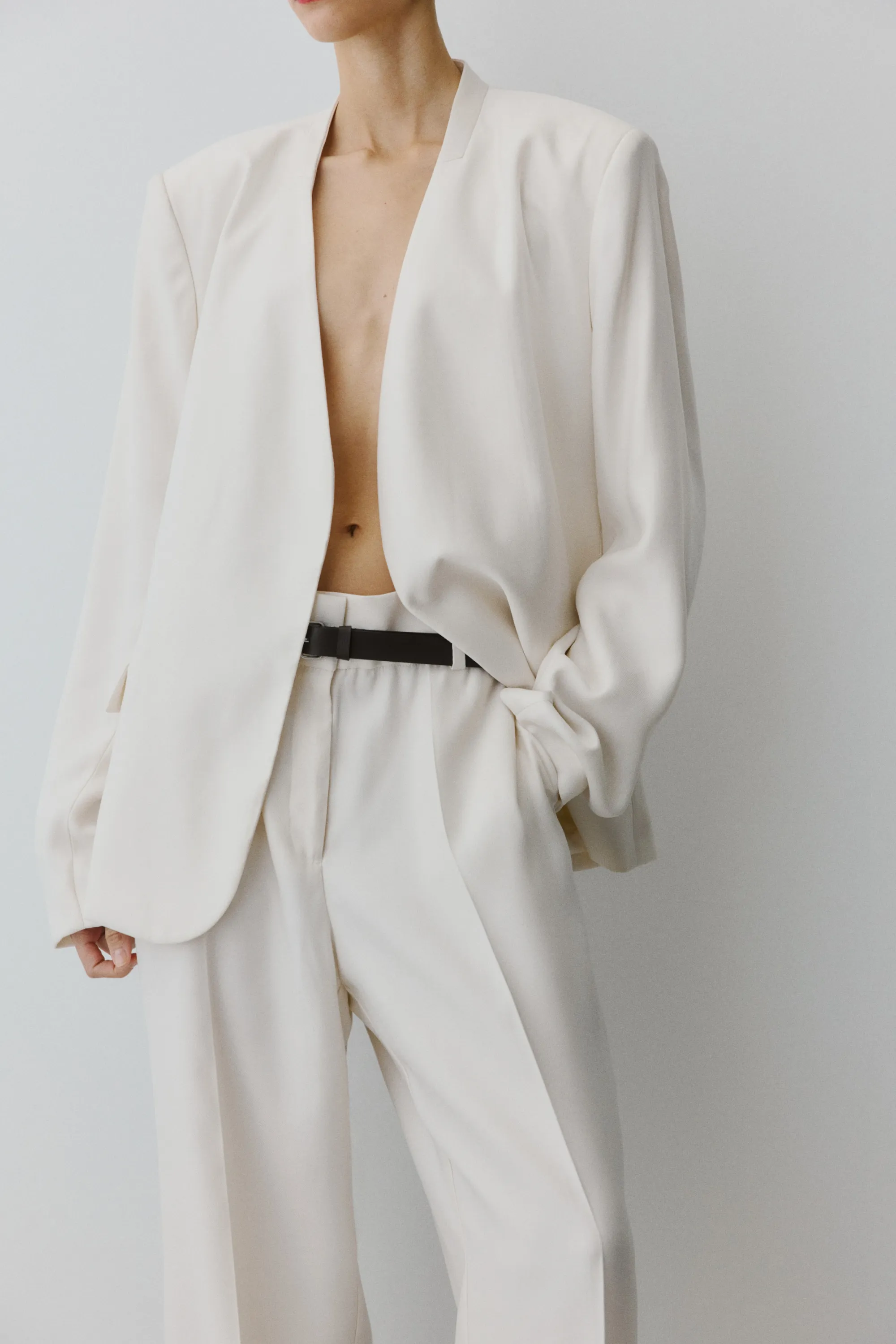Pantalon chic avec ceinture - Crème
