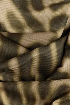 Robe maxi à encolure bénitier - Vert kaki foncé/imprimé animal — photo 4