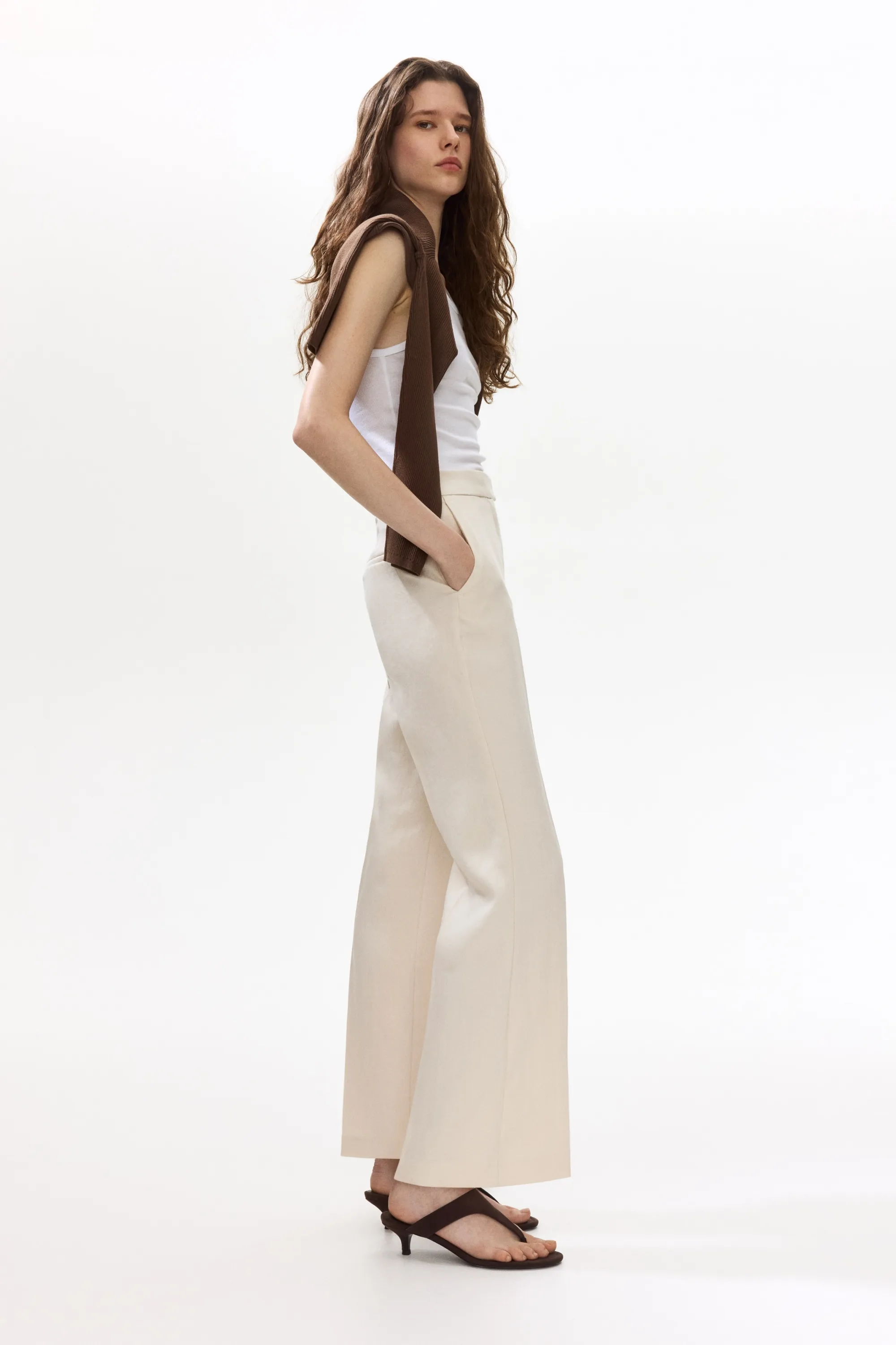 Pantalon chic avec jambes bootcut - Beige clair