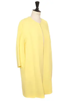 Veste mi-longue en crêpe jaune poussin Prix boutique 1400€ Taille 38 — photo 4