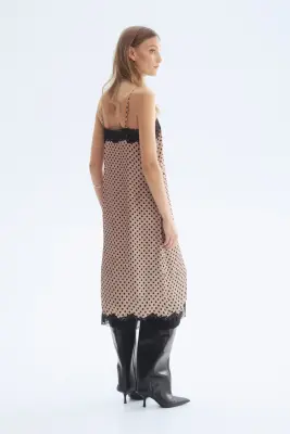 Robe combinaison avec dentelle - Beige/pois — photo 2