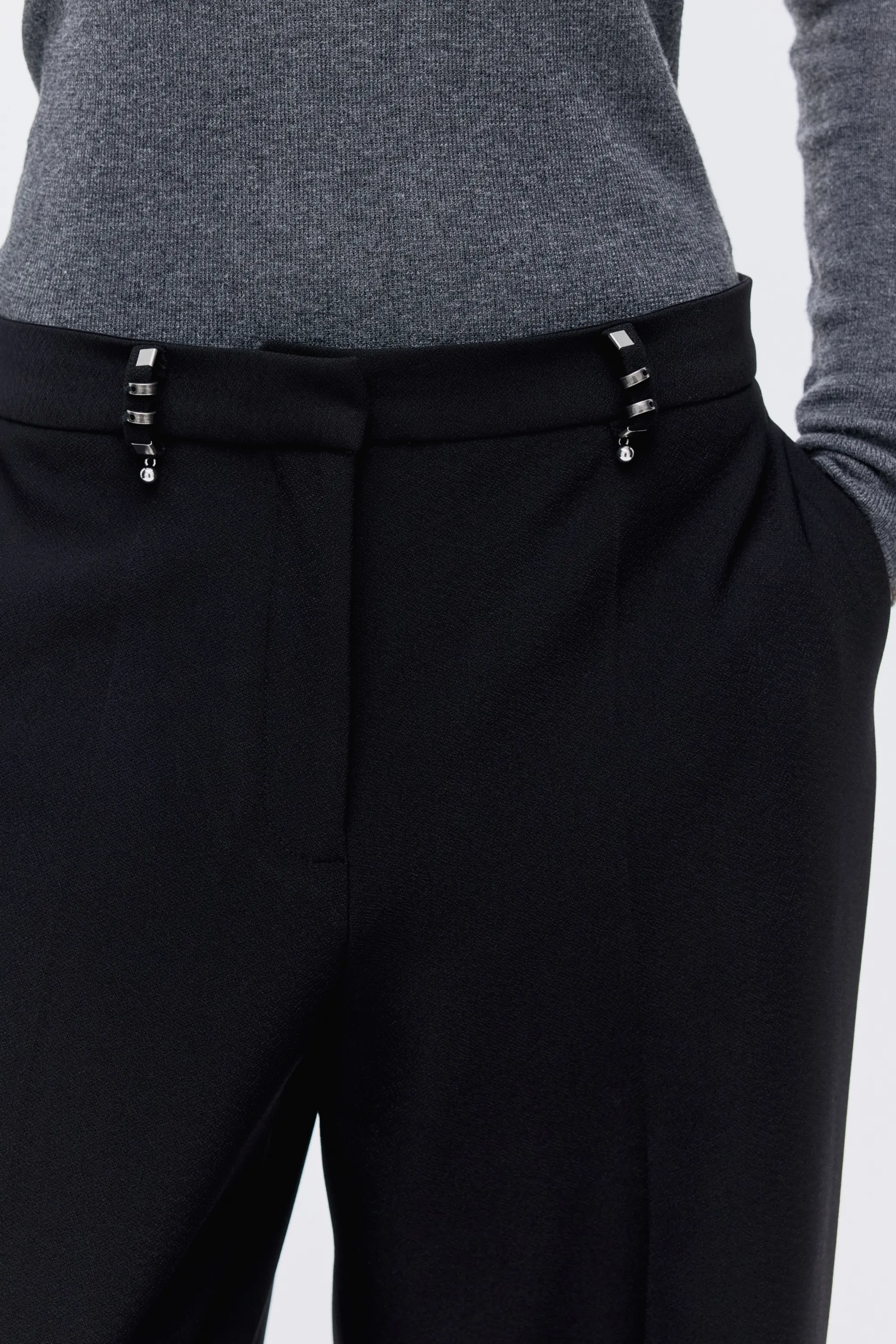 Pantalon chic avec rivets - Noir