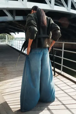 Jean très large avec taille de hauteur classique - Bleu denim — photo 1