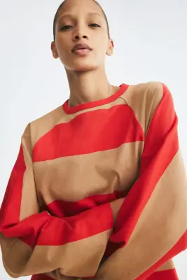 Top avec manches chauve-souris à découpe raglan - Rouge/rayé — photo 1