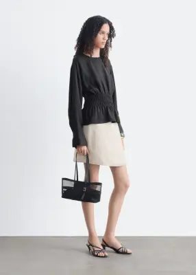 Blouse en lin avec taille à smocks - Noir — photo 4