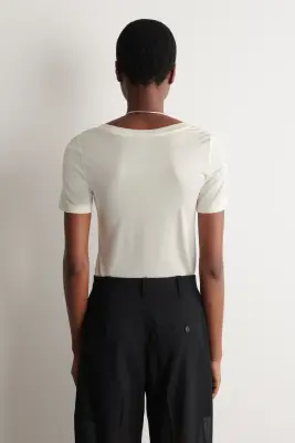 T-SHIRT SLIM EN SOIE - IVOIRE — photo 3