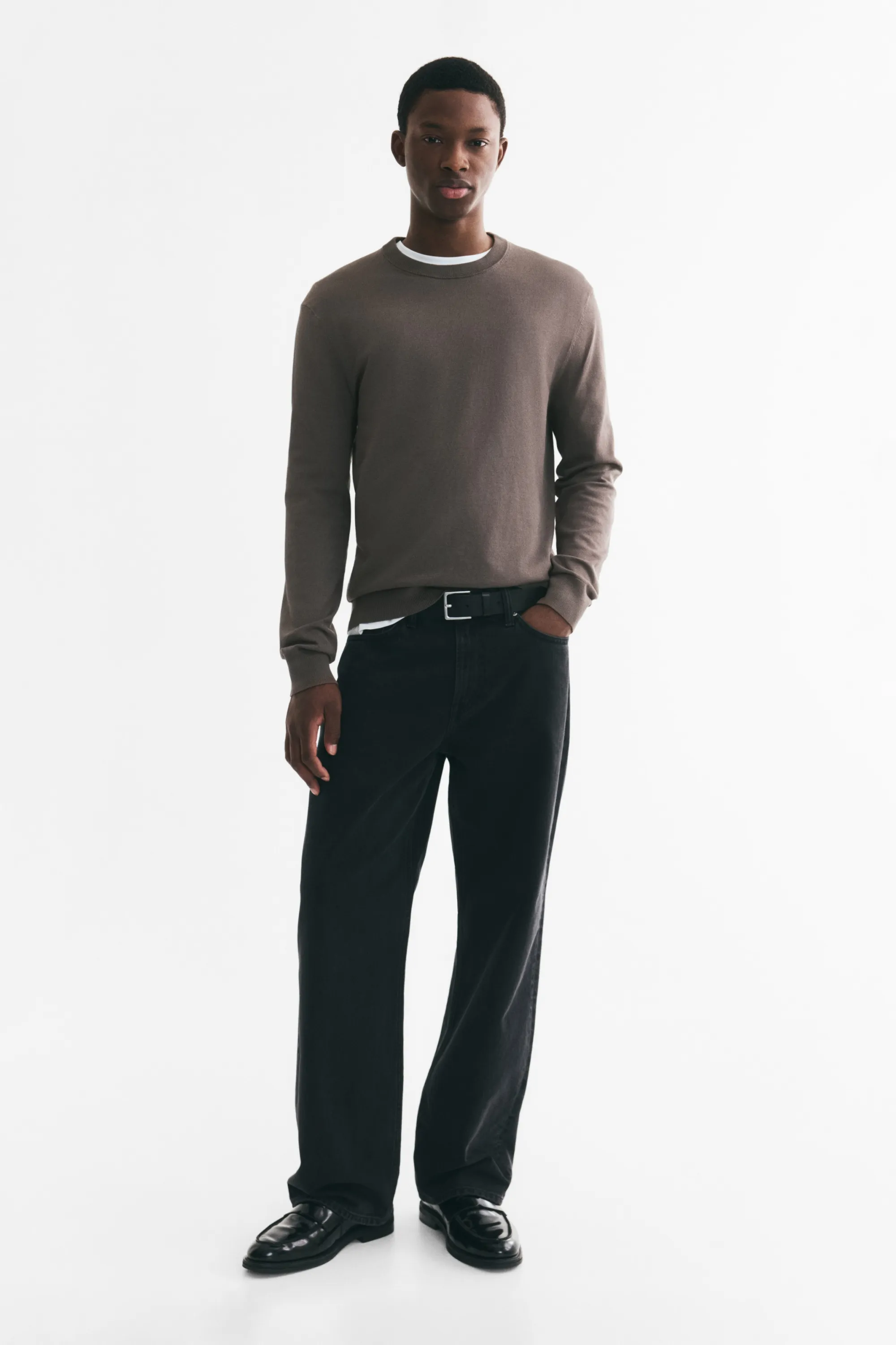 Pull Regular Fit en maille fine - Taupe foncé