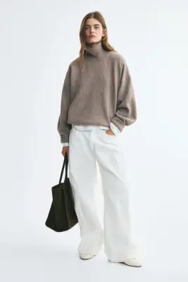 Pull oversize avec col cheminée - Taupe — photo 2