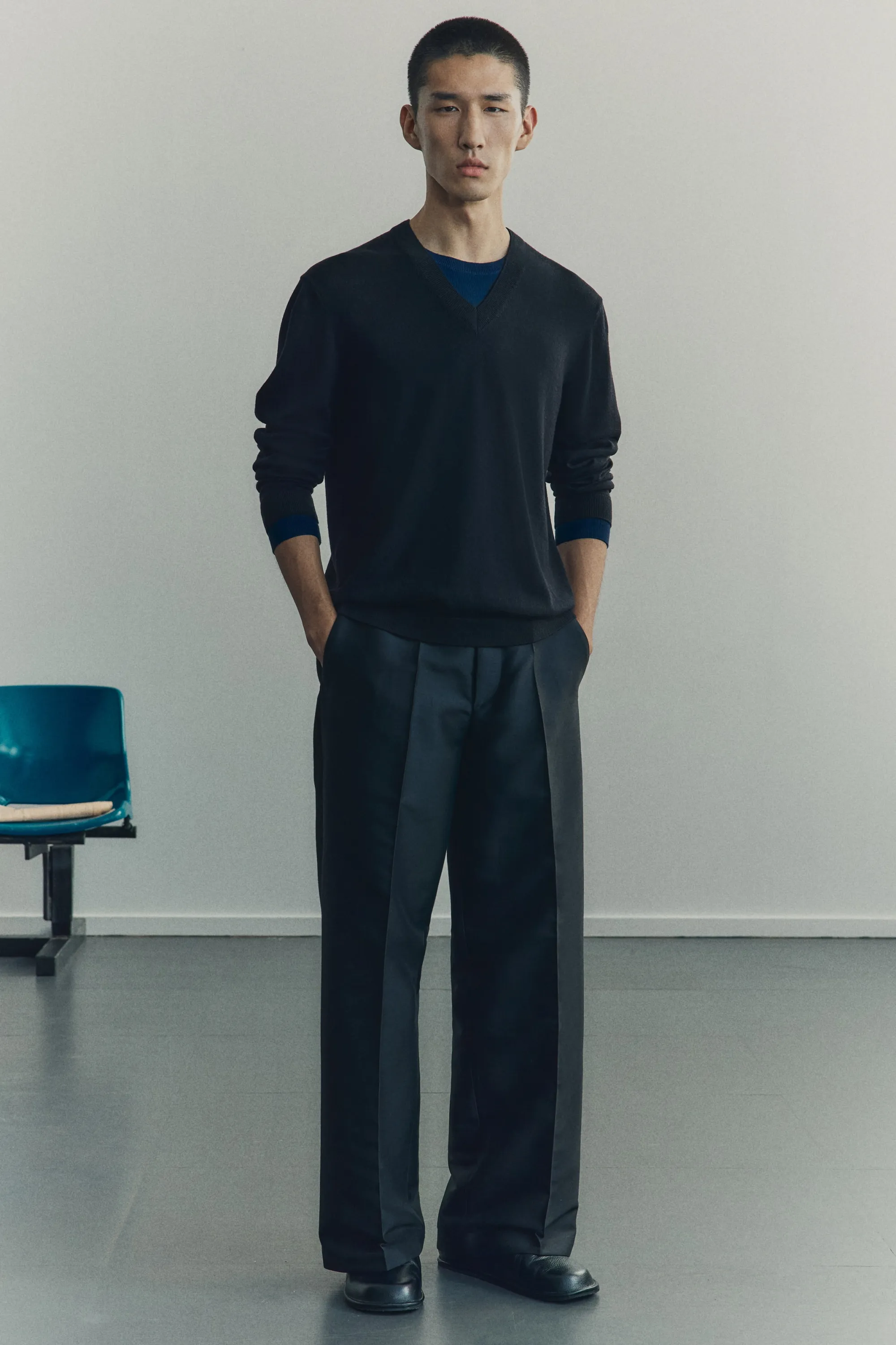 Pull Regular Fit en maille de laine fine - Noir