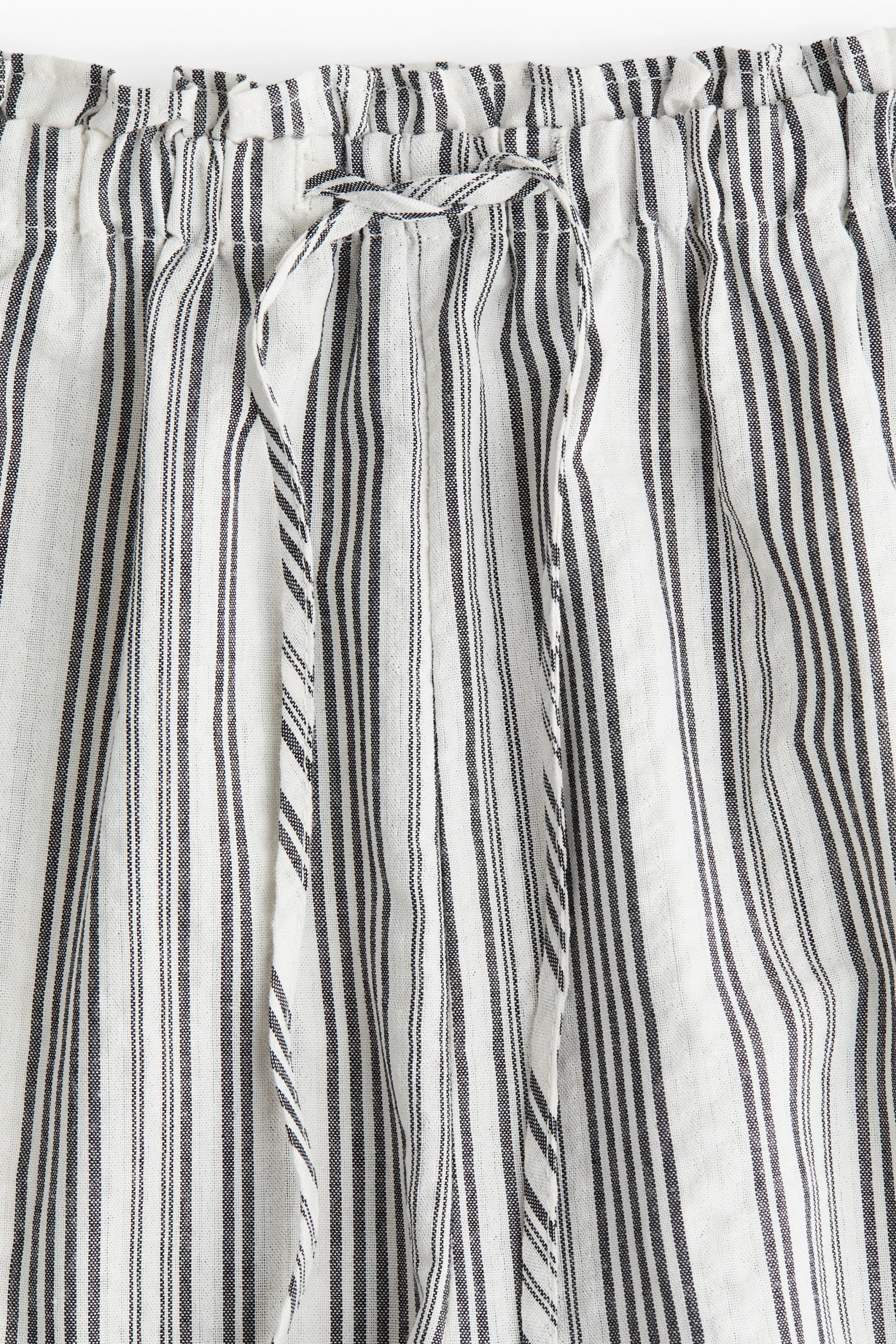 Short taille haute avec cordon de serrage - Blanc/rayures grises