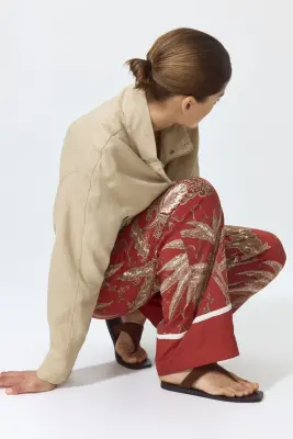 Pantalon large avec taille élastique - Rouge/motif cachemire — photo 2