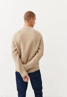 Le pull côtelé - Beige — photo 4