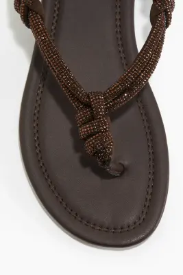 Sandales à strass - Marron foncé — photo 2