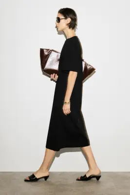 ROBE T-SHIRT MIDI À DÉTAIL CEINTURE - NOIR — photo 2