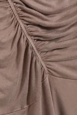 Mini-robe dos-nu froncée - Marron délavé — photo 2