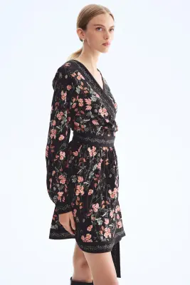 Robe portefeuille - Noir/fleuri — photo 3
