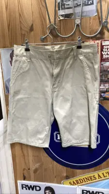 Short beige Carhartt WIP — photo 1