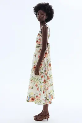 Robe avec détail à nouer - Crème/fleuri — photo 3