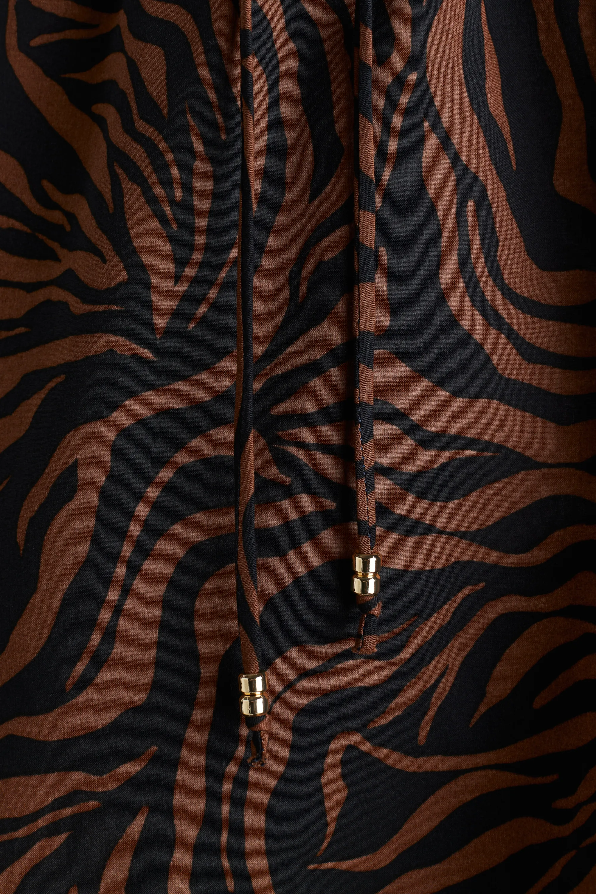 Short imprimé avec cordon de serrage - Noir/motif marron