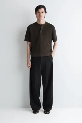 T-SHIRT HENLEY EN MAILLE DE LIN - BRUN FONCÉ — photo 1