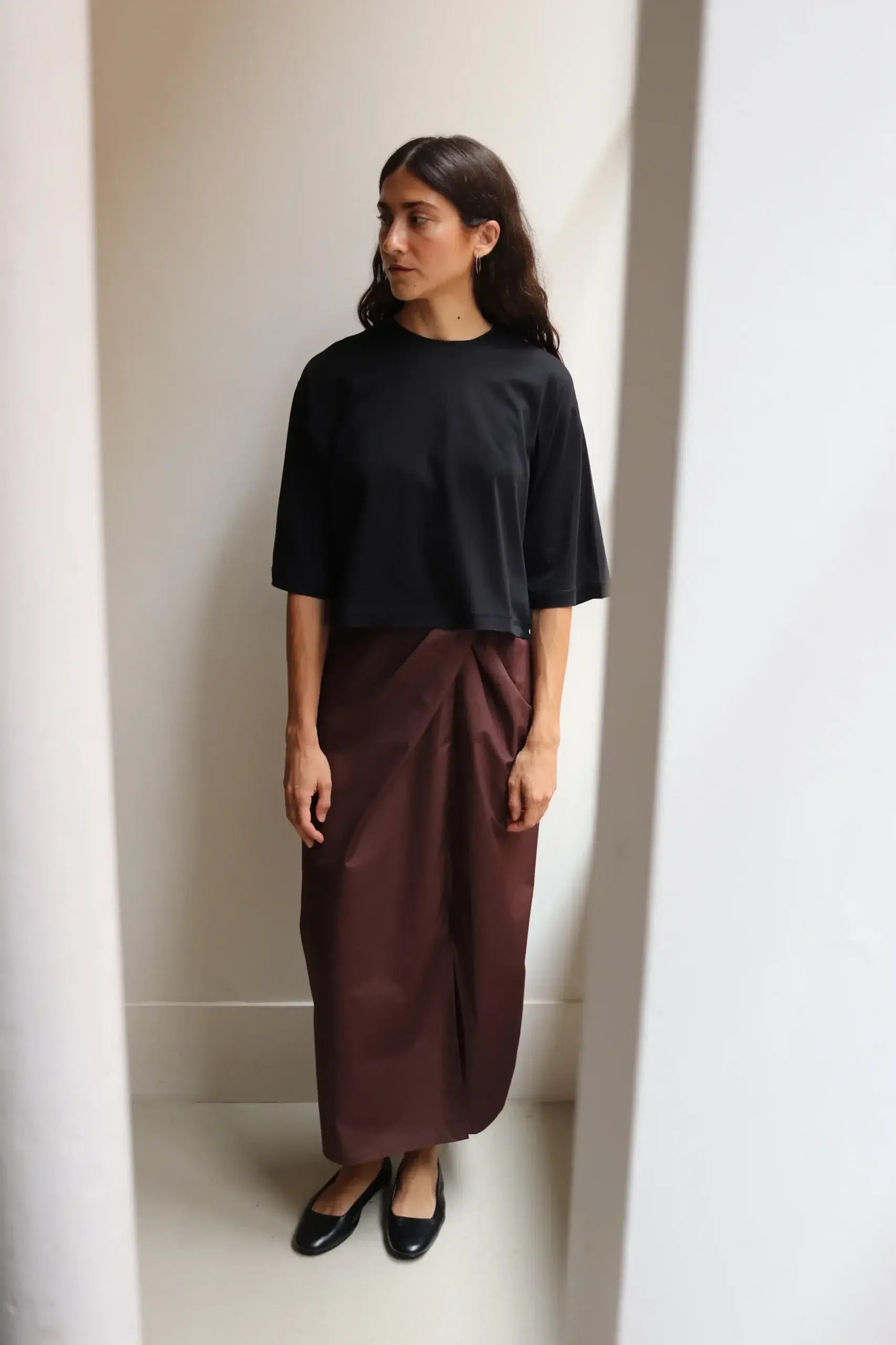 Ylève – COTTON SHEER JERSEY SHORT SLEEVE P/O – Black