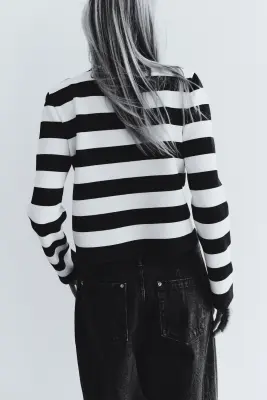Gilet à boutons - Noir/rayures crème — photo 3