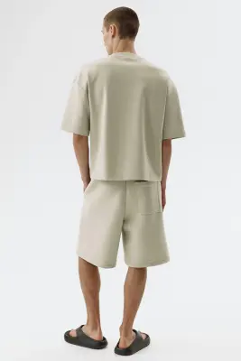 T-shirt Oversized Fit en scuba - Vert ancien clair — photo 3