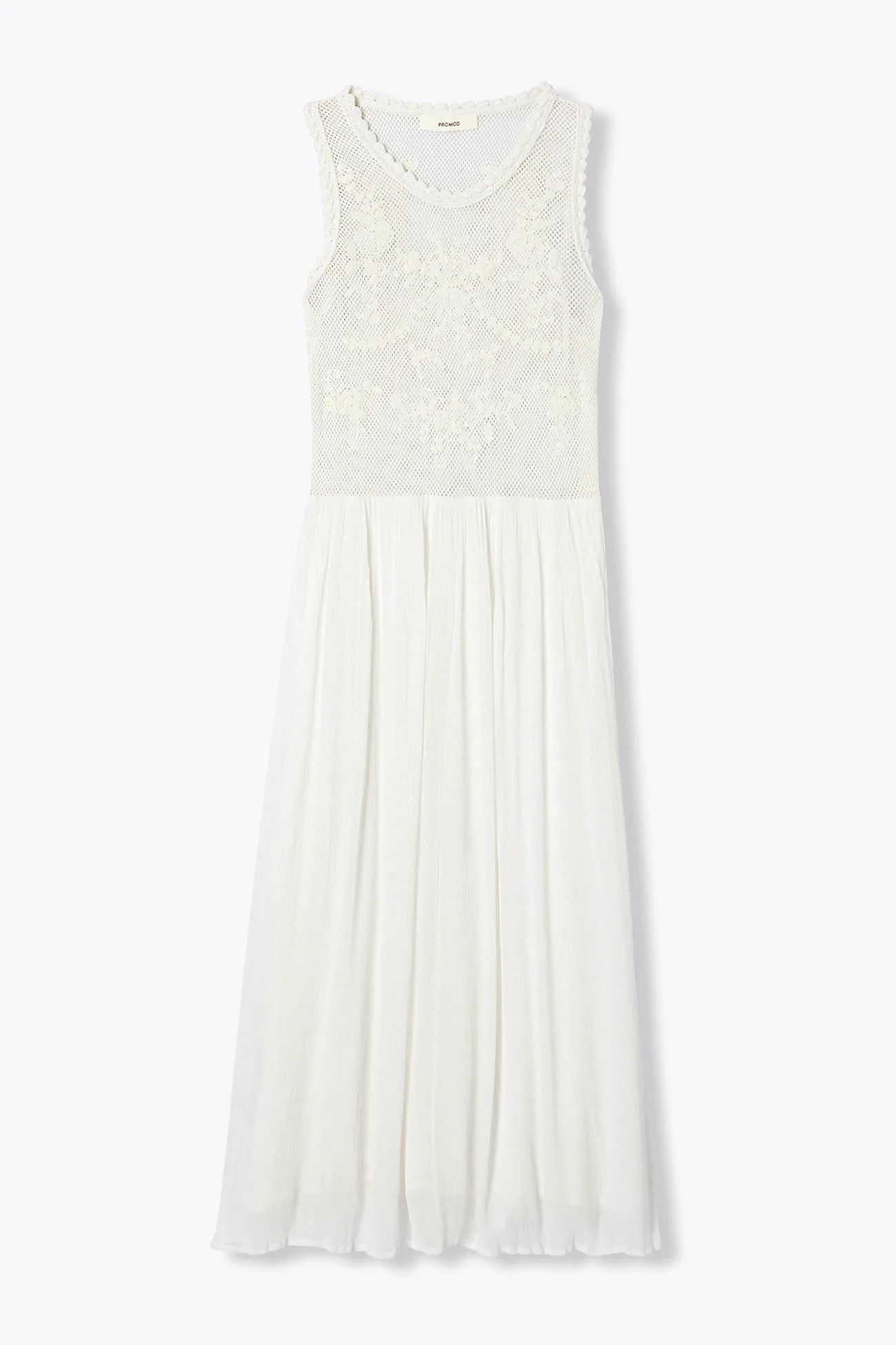 Robe brodée sans manches