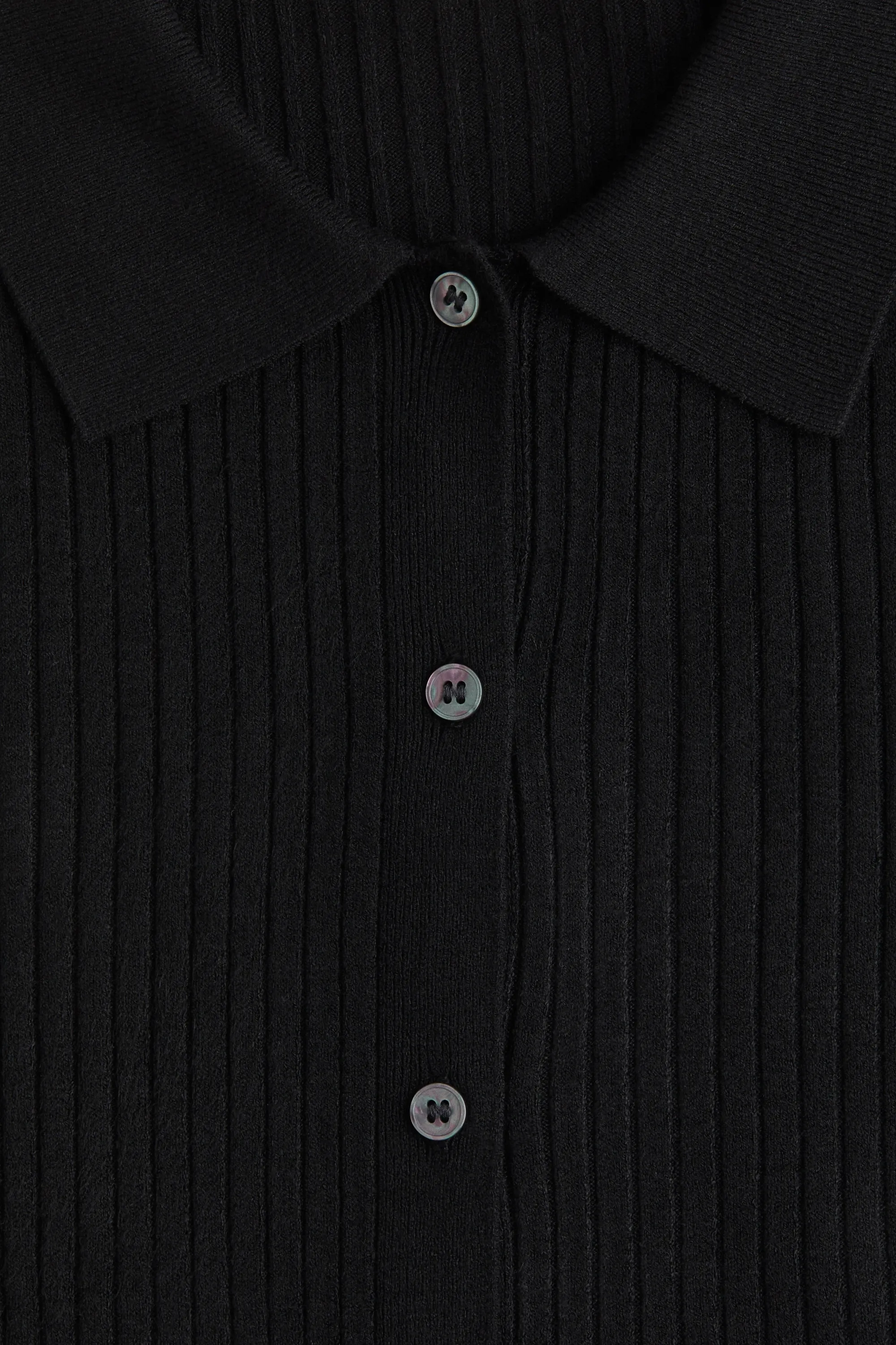 Gilet en maille côtelée avec col - Noir
