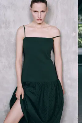 ROBE À POIS SCULPTÉE TAILLE BASSE - VERT / POIS — photo 5