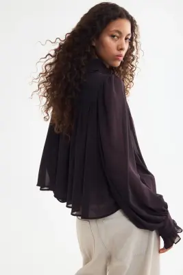 Blouse en mousseline avec manches bouffantes - Violet foncé — photo 3