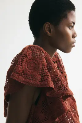 Top façon crochet avec manches volantées - Rouge rouille foncé — photo 2